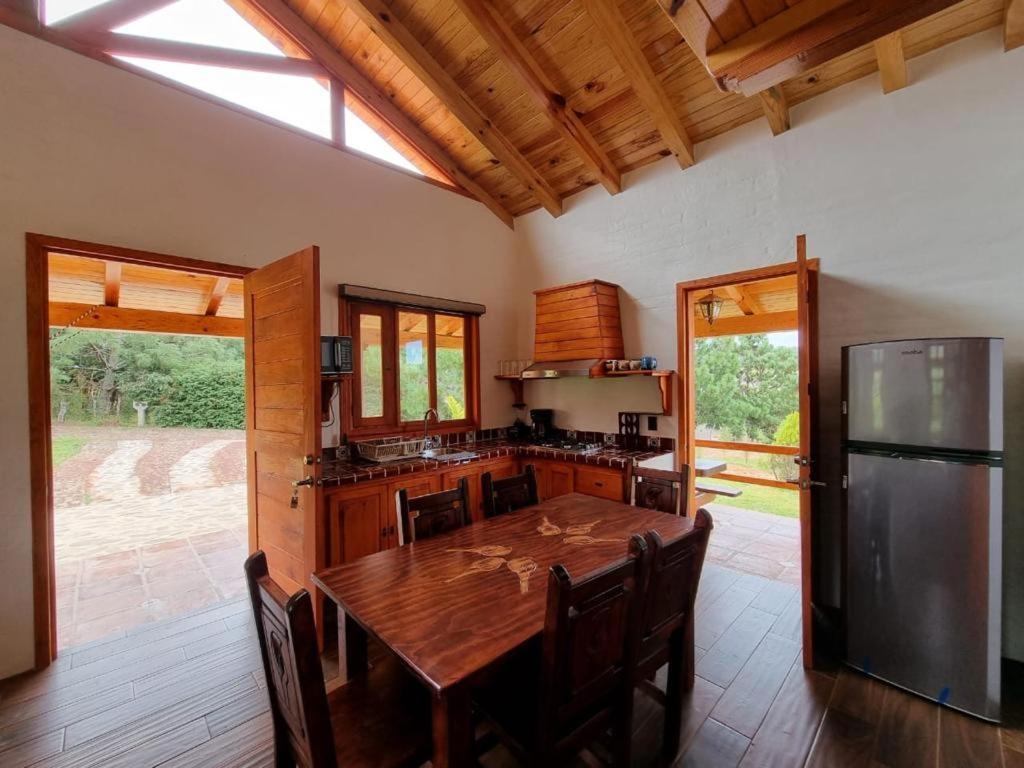 Cabanas Paseo Del Llano Mazamitla Bagian luar foto